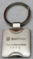Llavero XcelEnergy Know the Key to Safety Silver Metal 2008 segunda mano  Embacar hacia Mexico