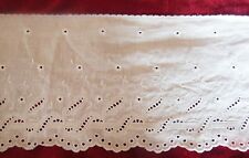 Ancien drap broderie d'occasion  Mayet