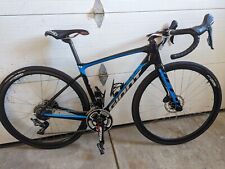 Giant advanced carbon for sale  West Bend