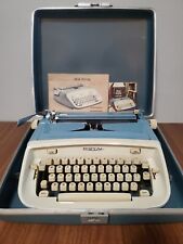 1962 nueva máquina de escribir Royal Safari con estuche y manual segunda mano  Embacar hacia Argentina