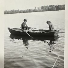 VINTAGE PHOTO Man Rowing His Sweetheart In Rowboat On lake Original Snapshot for sale  Shipping to South Africa