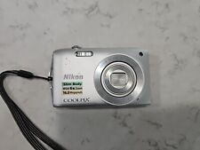 Cámara digital Nikon COOLPIX S3200 16,0 MP - plateada piezas o reparación leer segunda mano  Embacar hacia Argentina