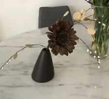 Brown flower vase for sale  Shipping to Ireland