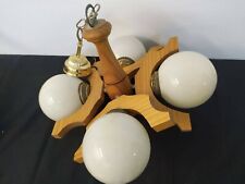 preciosa lampara de techo vintage de madera de cuatro tulipas de bola  segunda mano  Embacar hacia Argentina