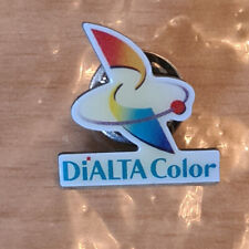Usado, Alfiler publicitario Dialta Color con logotipo segunda mano  Embacar hacia Argentina