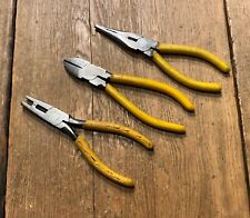 VINTAGE GPO PO TELEPHONE ENGINEER YELLOW PLIERS CUTTERS X3 COLLECTIBLE OLD TOOLS for sale  Shipping to South Africa