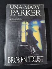 Broken Trust por Una-Mary Parker - Livro de capa dura comprar usado  Enviando para Brazil