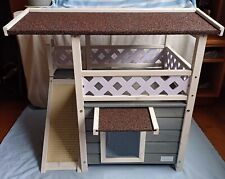 Outdoor cat house for sale  READING