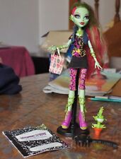 Monster high wave d'occasion  Barbezieux-Saint-Hilaire