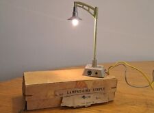 Lampadaire simple électrique d'occasion  Courbevoie