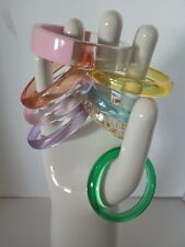 8 pulseiras de plástico vintage em pastéis transparentes, floco dourado/claro, rosa/claro  comprar usado  Enviando para Brazil