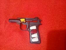 Pistola giocattolo plastica usato  Milazzo
