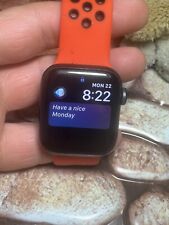 Apple Watch SE Cellular 40 mm para piezas o reparaciones segunda mano  Embacar hacia Argentina