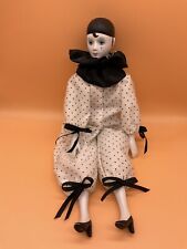 Muñeca de mimo Pierrot cuerpo suave y cabeza de porcelana y manos y pies pintados coleccionables segunda mano  Embacar hacia Argentina