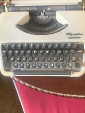 Vintage portable typewriter for sale  WOLVERHAMPTON