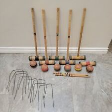 Antiguo juego de croquet vintage con postes de bolas de madera y juego exterior segunda mano  Embacar hacia Argentina