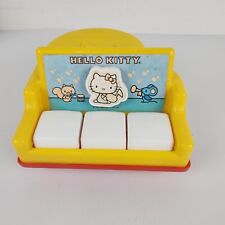 Piano de cola vintage Sanrio Hello Kitty Baby 1984 juguete música para niños pequeños segunda mano  Embacar hacia Argentina
