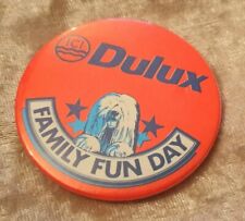 DULUX PAINTS FAMILY FUN DAY PIN BADGE BUTTON RETRO VINTAGE COLLECTABLE  for sale  Shipping to South Africa