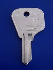 Usado, Fechadura de porta de bota chave em branco para caber clássico Peugeot 504 1968-74 404 505 604 comprar usado  Enviando para Brazil