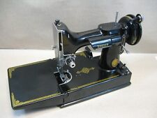 Casco de máquina de coser Singer 221 1952 de colección peso pluma solo 4 piezas apagado segunda mano  Embacar hacia Argentina