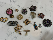 Lot vintage brooches for sale  Shipping to Ireland