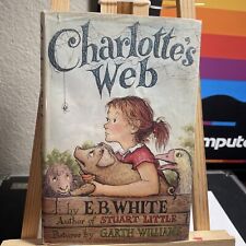 Charlotte's Web por E.B. Jaqueta branca primeira edição capa dura com poeira 1952 comprar usado  Enviando para Brazil