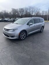 2017 pacifica limited for sale  Paola