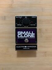 Pedal para guitarra Electro-Harmonix pequeño clon coro segunda mano  Embacar hacia Argentina