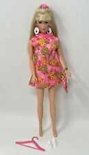 Vintage Barbie Roupas Clone Boneca Roupa Mod Rosa Floral Mini Vestido Bolsa Saltos comprar usado  Enviando para Brazil