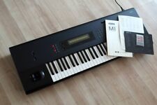 Usado, Estação de trabalho de música sintetizador teclado 61 teclas teclado preto Japão Korg M1 comprar usado  Enviando para Brazil