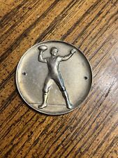 Moneda de latón ficticia medalla vintage de los Football Awards de la década de 1940 segunda mano  Embacar hacia Argentina