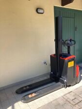 Carrello elevatore elettrico usato  Vo