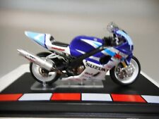 SUZUKI GSX-R 24 H DE LE MANS 2004 BIKE/MOTO 1:24 ALTAYA IXO segunda mano  Embacar hacia Argentina