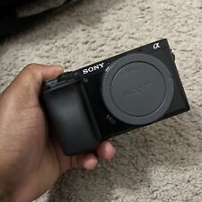 Câmera Sem Espelho Sony Alpha A6100 24.2MP - (Somente o Corpo) Preta Com Gaiola comprar usado  Enviando para Brazil
