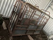 Bateman cattle crush for sale  WITNEY