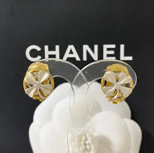 Chanel earrings mini d'occasion  Expédié en Belgium