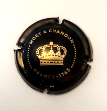 capsule de champagne MOET & CHANDON n° 246 noir et or segunda mano  Embacar hacia Argentina
