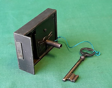 Vecchia antica serratura usato  Italia