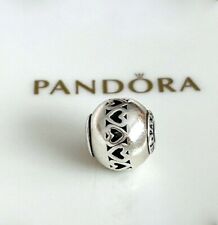 Charm pandora essence usato  Wengen