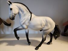 Equitano Dappled Cinza Resina Cavalo Tradicional Deb Marrom Sheila Bishop comprar usado  Enviando para Brazil