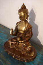 Estatua de Buda Sakyamuni budista tallada tibetana muy fina de con cuerpo dorado, segunda mano  Embacar hacia Argentina