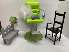 Cadeira de madeira, cadeira de cabeleireiro com secador de cabelo + capa e banco de jardim boneca display comprar usado  Enviando para Brazil