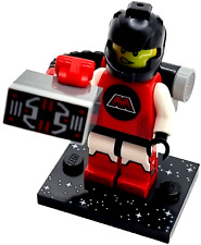 Minifigurki LEGO 71046 seria kosmiczna figurka nr 5 M: Tron Power-Mech na sprzedaż  Wysyłka do Poland