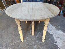 table ovale 6 pieds d'occasion  Chambon-sur-Voueize