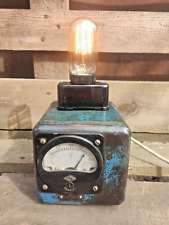 Usado, Lámpara única hecha a mano industrial loft lámpara de mesa loft lámpara de escritorio linterna steampunk segunda mano  Embacar hacia Argentina