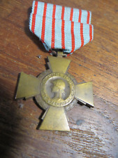 Belle médaille croix d'occasion  Sevran