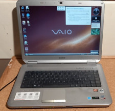Vecchio computer portatile usato  Salerno
