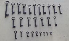 Antiche chiavi collezione usato  Vistrorio