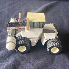 Usado, Tractor de juguete de granja Ertl 1/64 Big Bud 500 cambio de potencia con botes segunda mano  Embacar hacia Argentina