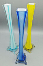 Set di tre eleganti vasi portafiori vintage in vetro opalino massiccio cm 30 usato  Castellammare Di Stabia